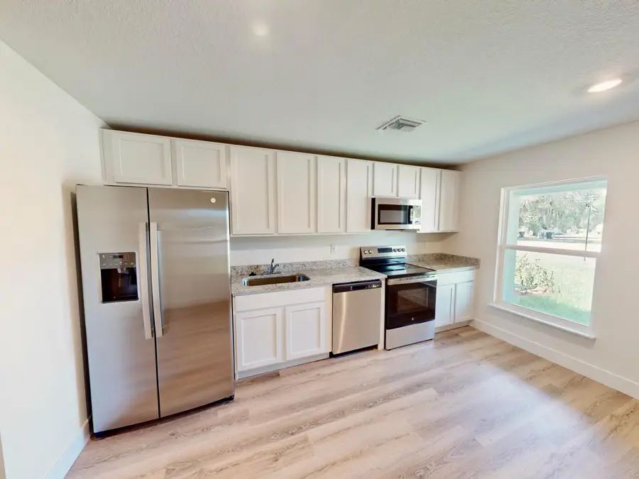 2710 Avenue Avenue E, Fort Pierce, FL 34947 - #2