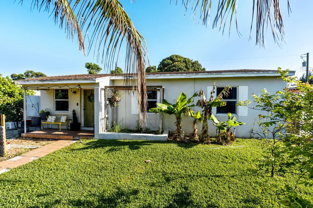 1110 14th Court S, Lake Worth Beach, FL 33460 - #1