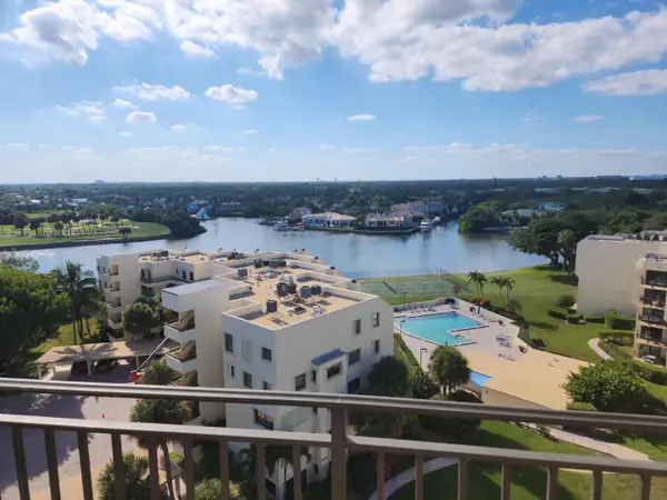 370 Golfview Road #901, North Palm Beach, FL 33408