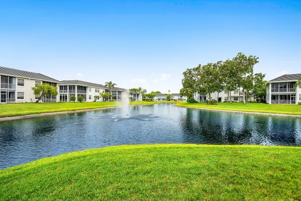 5064 Lake Catalina Drive #A, Boca Raton, FL 33496