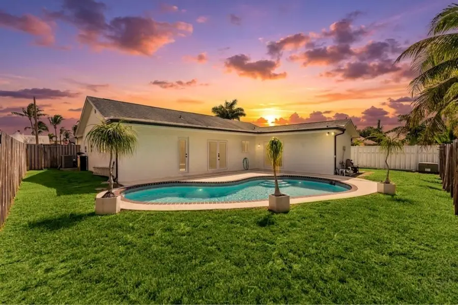 11831 NW 38th Place, Sunrise, FL 33323 - #3