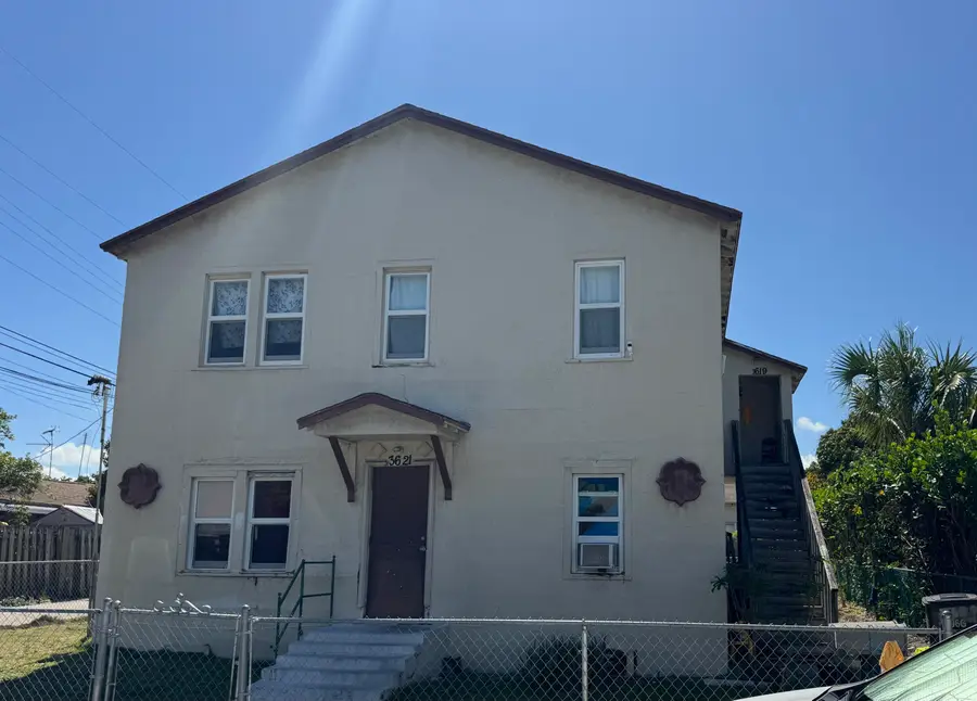 3621 Morton Avenue, West Palm Beach, FL 33405 - #3