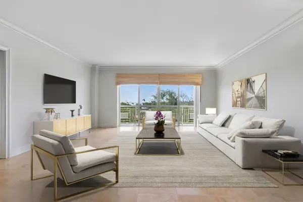 250 Bradley Place #606, Palm Beach, FL 33480