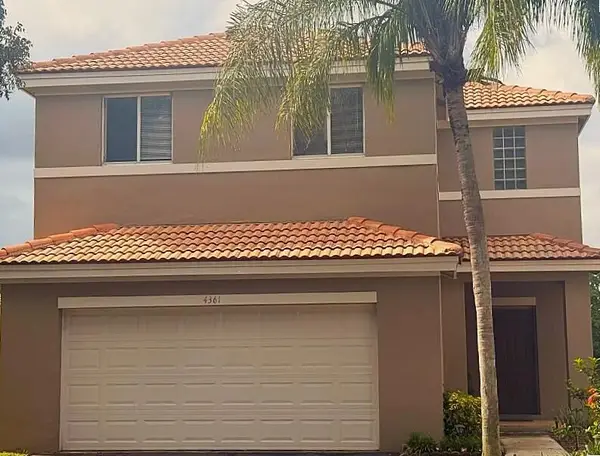 4361 Dogwood Circle, Weston, FL 33331