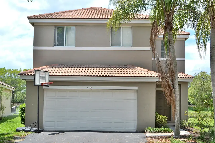 4361 Dogwood Circle, Weston, FL 33331 - #2