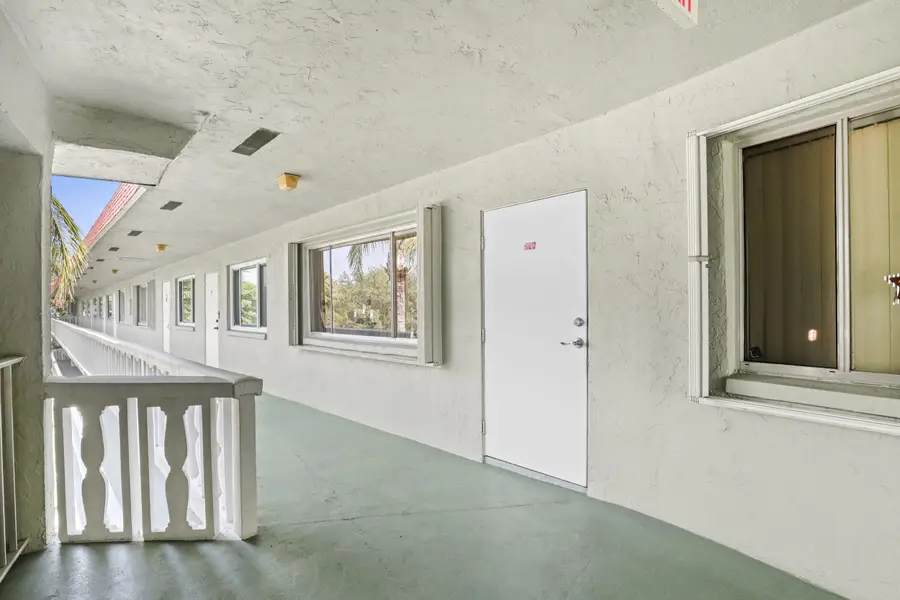 3100 Springdale Boulevard #308, Palm Springs, FL 33461 - #2