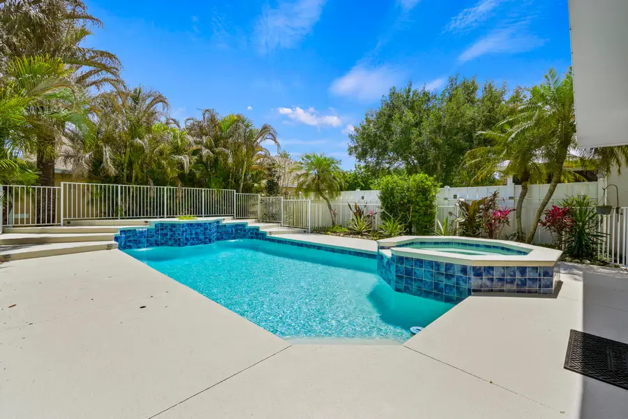 3189 SW Solitaire Palm Drive, Palm City, FL 34990 - #3