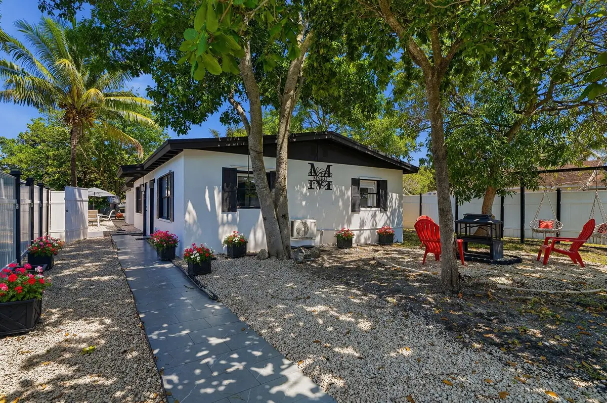 1100 NW 3rd Avenue #1-2, Fort Lauderdale, FL 33311 - #1