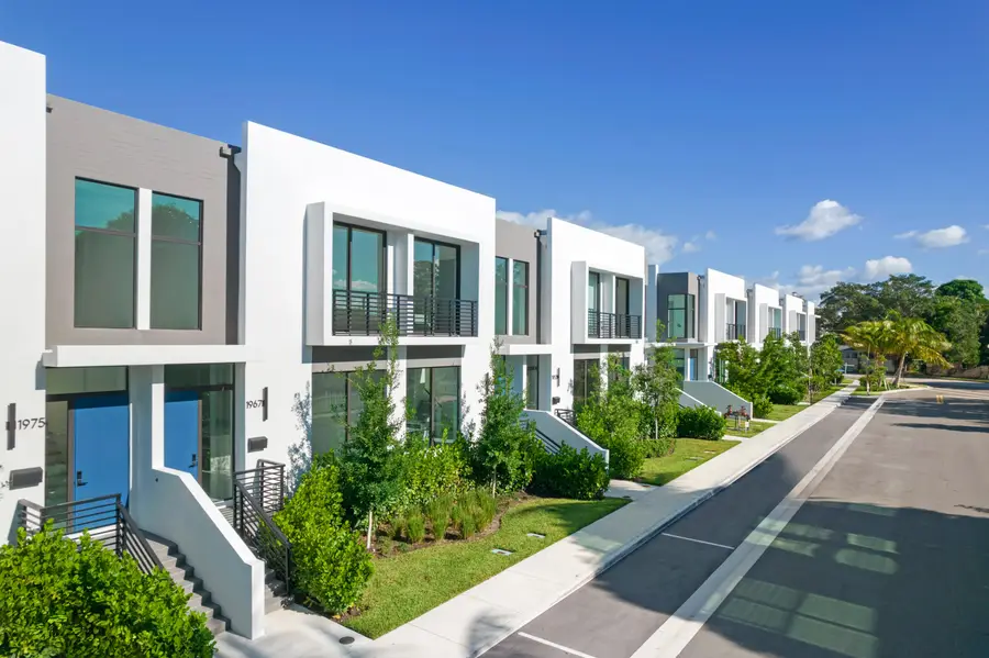 1933 Dock Street, West Palm Beach, FL 33401 - #2