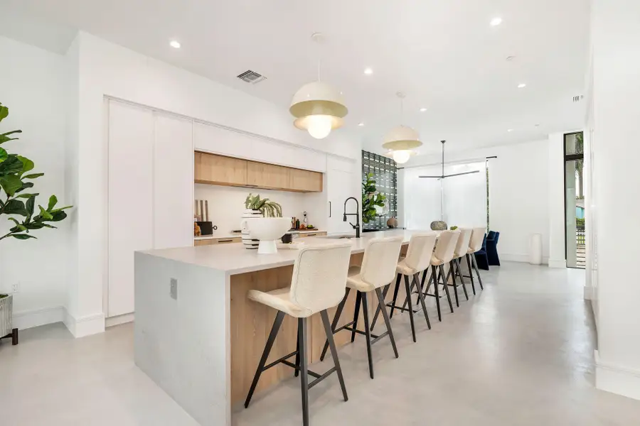 1933 Dock Street, West Palm Beach, FL 33401 - #3