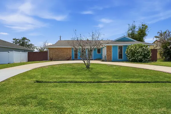 814 SE Celtic Avenue, Port St Lucie, FL 34983