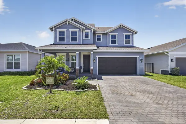 841 Wandering Willow Way, Loxahatchee, FL 33470