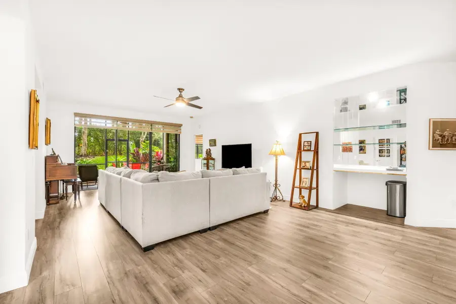 6675 Montego Bay Boulevard #E, Boca Raton, FL 33433 - #3