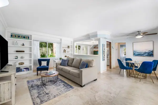 1030 Langer Way #1, Delray Beach, FL 33483