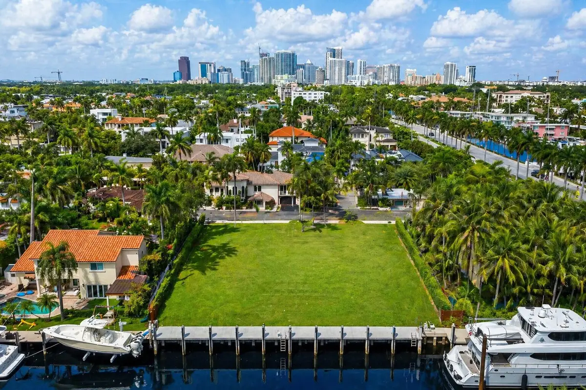 310 Coral Way, Fort Lauderdale, FL 33301 - #1