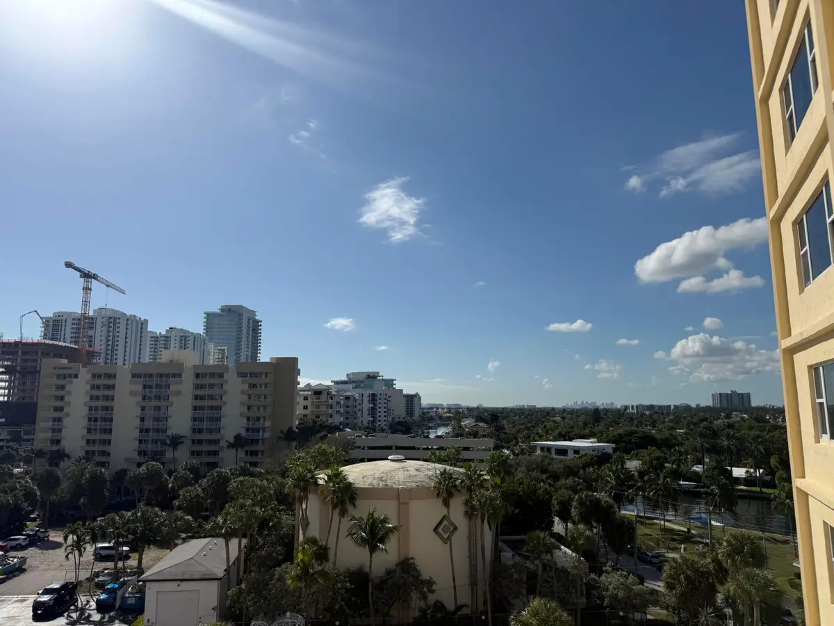 1200 Hibiscus Avenue #806, Pompano Beach, FL 33062 - #1