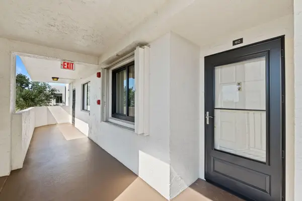 3138 Via Poinciana #410, Lake Worth, FL 33467