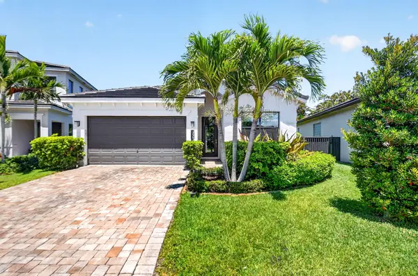 7563 Moonrise Drive, Lake Worth, FL 33467