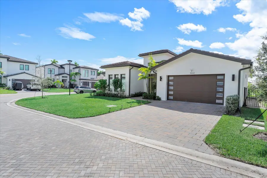 3502 N Ashwood Cir Circle N, Fort Lauderdale, FL 33312 - #2