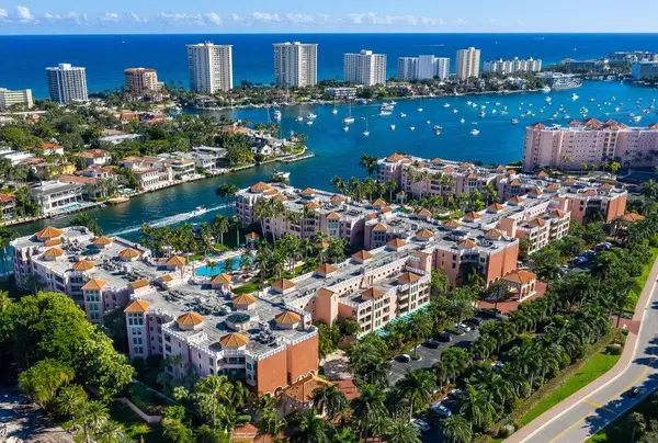 100 SE 5th Avenue #107, Boca Raton, FL 33432