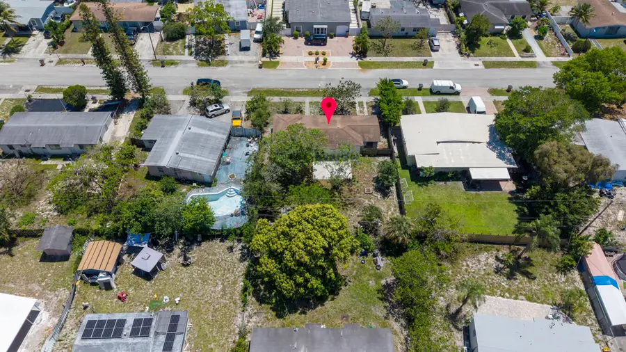 261 NE 42nd Street, Pompano Beach, FL 33064 - #3