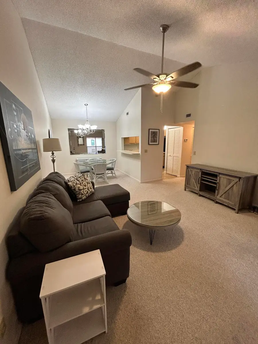 6531 SE Federal Highway #E202, Stuart, FL 34997 - #2