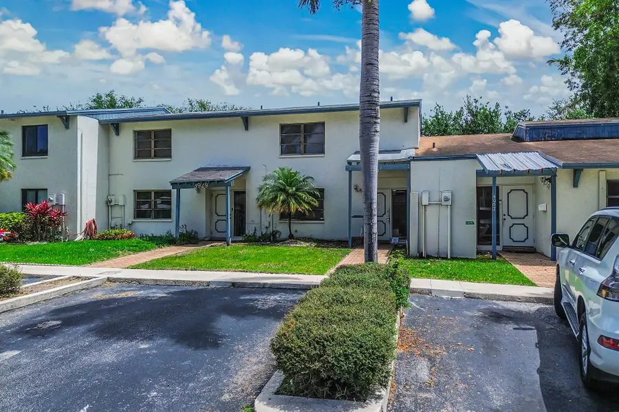 4003 W Woodscape Drive #2-k, Miramar, FL 33023 - #2
