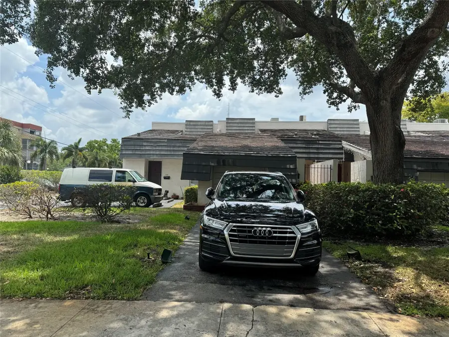 455 NW 68th Avenue #702, Plantation, FL 33317 - #2