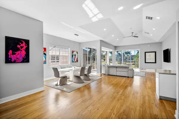 5196 Lake Catalina Drive #B, Boca Raton, FL 33496