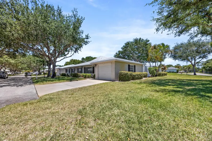 10168 43rd Trail S, Boynton Beach, FL 33436 - #2