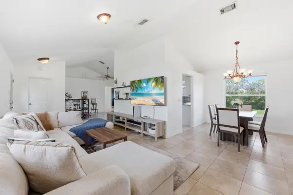 390 SE Cork Road, Port St Lucie, FL 34984
