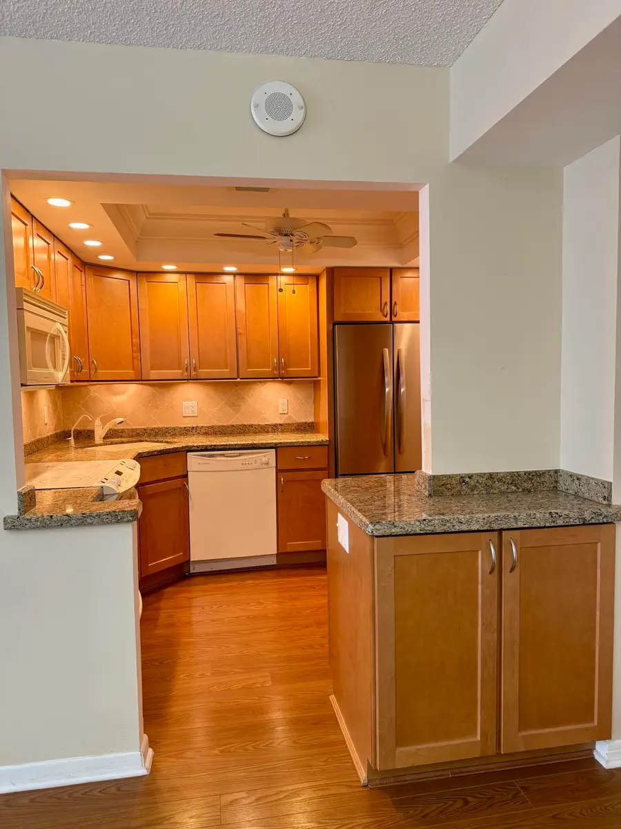 101 Briny Avenue #906, Pompano Beach, FL 33062 - #3