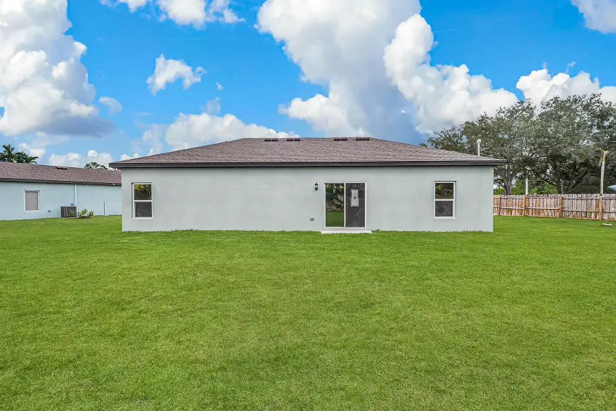 7855 104th Avenue, Vero Beach, FL 32967 - #3