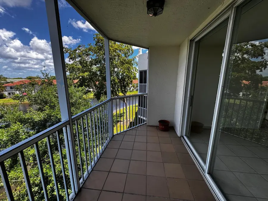 7763 Southampton Terrace #405, Tamarac, FL 33321 - #2