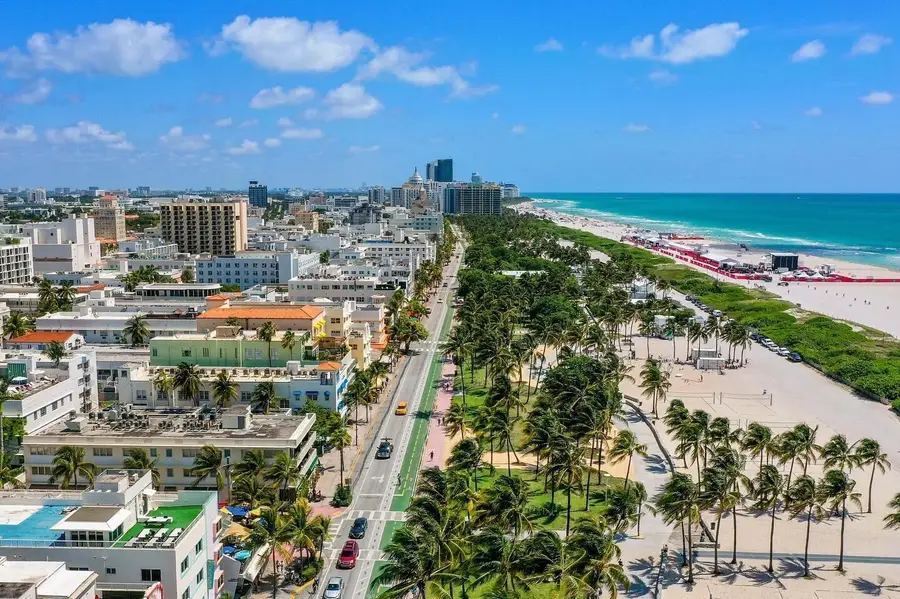834 Ocean Drive #406, Miami Beach, FL 33139 - #2