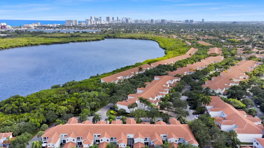 931 Lemonwood Court, Hollywood, FL 33019 - #3
