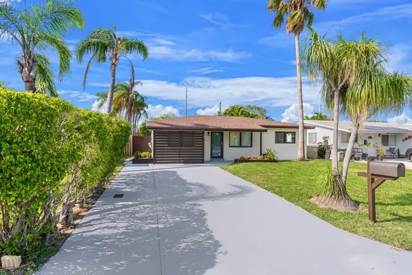 381 NE 43rd Court, Oakland Park, FL 33334