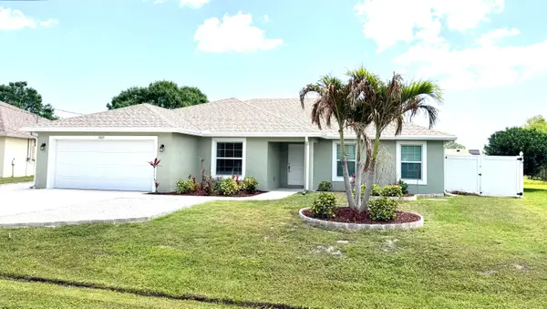2025 SE South Buttonwood Drive, Port St Lucie, FL 34952