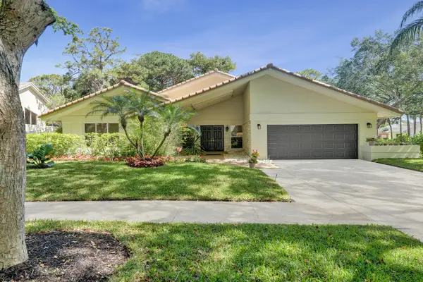 2401 NW 39th Street, Boca Raton, FL 33431