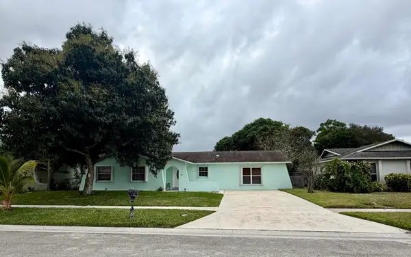 1045 Cameo Circle, West Palm Beach, FL 33417