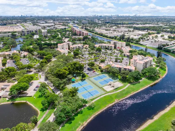 2236 N Cypress Bend Drive, Pompano Beach, FL 33069