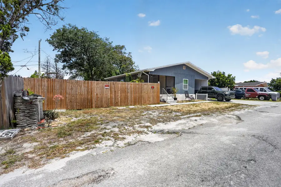 7945 SE Fairchild Way, Hobe Sound, FL 33455 - #2