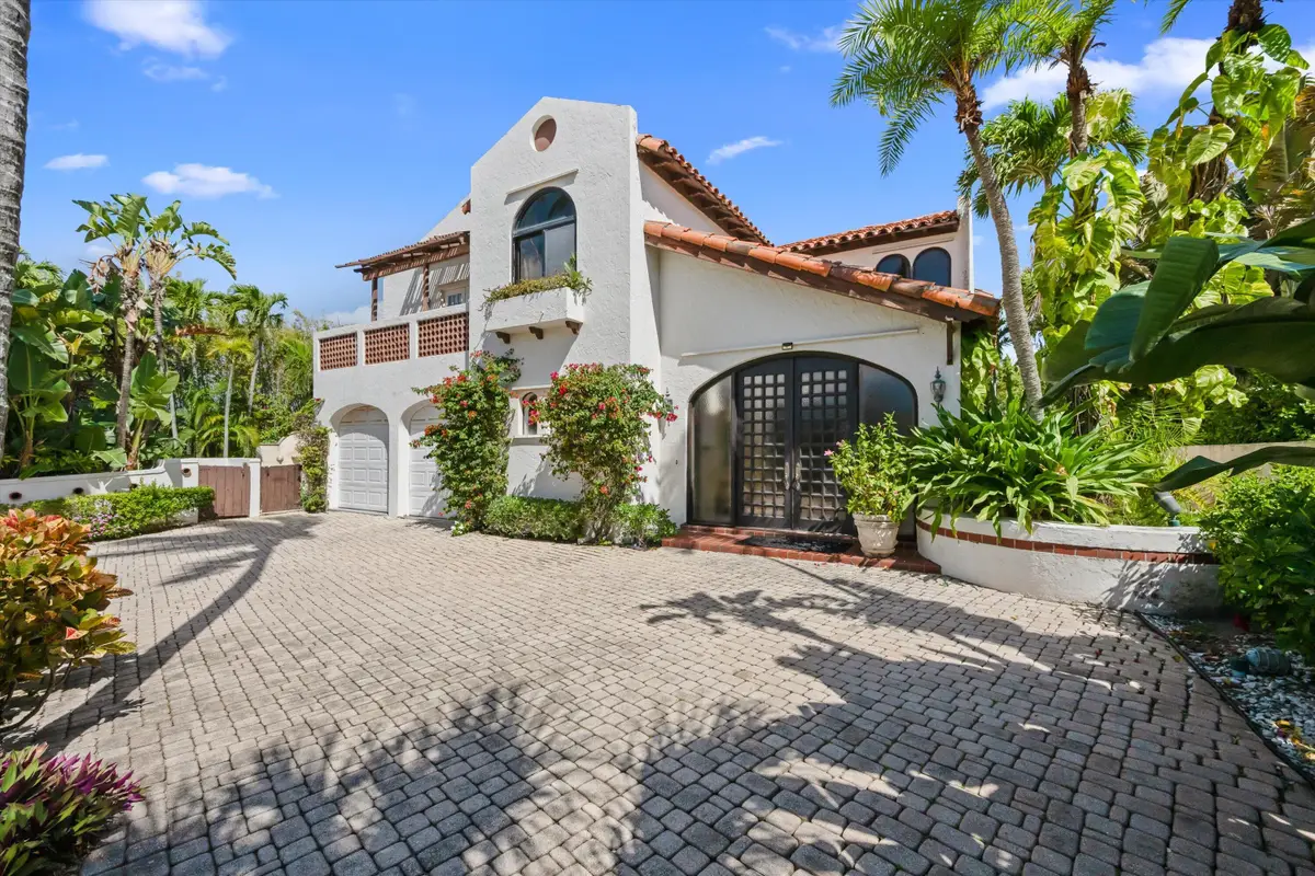 23 Sloans Curve Drive, Palm Beach, FL 33480 - #1