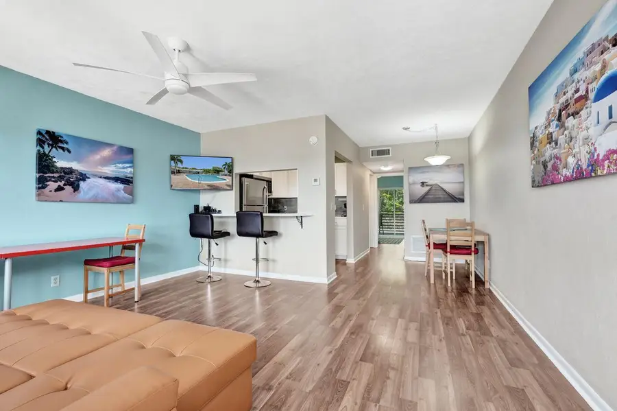 3120 Cynthia Lane #207, Lake Worth Beach, FL 33461 - #3