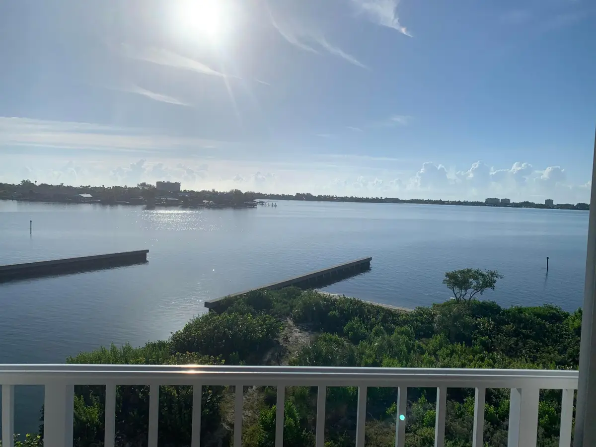20 Harbour Isle Drive West W, Fort Pierce, FL 34949 - #1