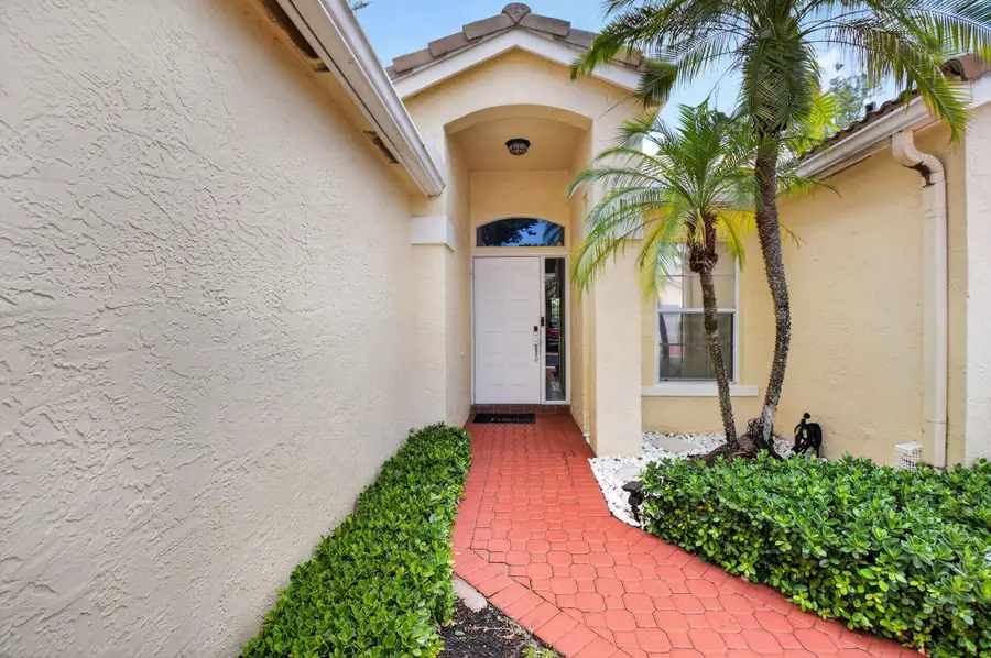 17257 Boca Club Boulevard #Apt 5, Boca Raton, FL 33487 - #3