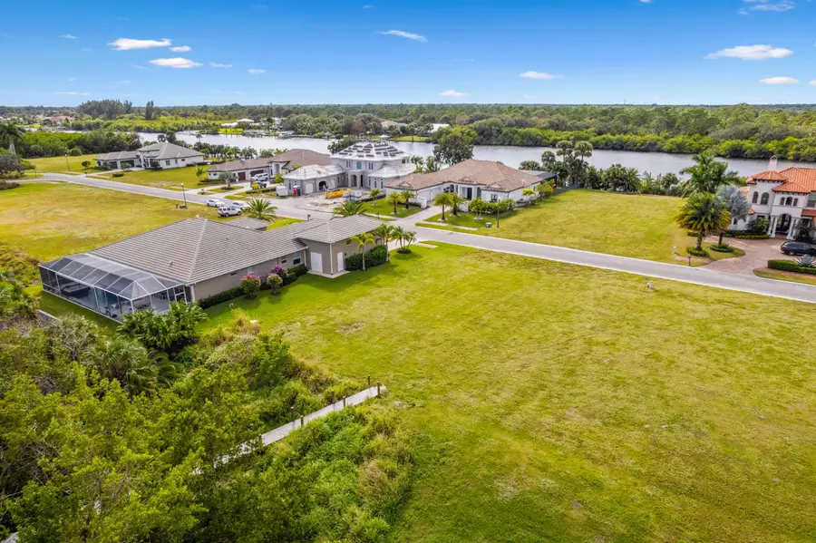 206 SE Fiore Bello Se, Port Saint Lucie, FL 34952 - #2