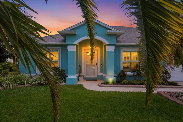 613 SE Dean Terrace, Port St Lucie, FL 34984