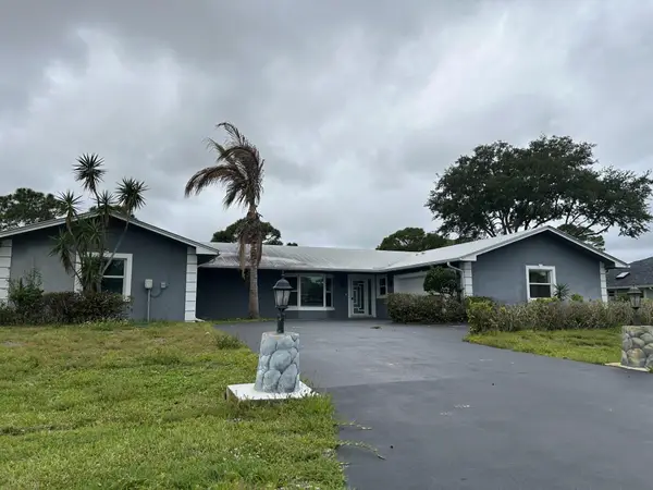 2080 SE Elmhurst Road, Port St Lucie, FL 34952