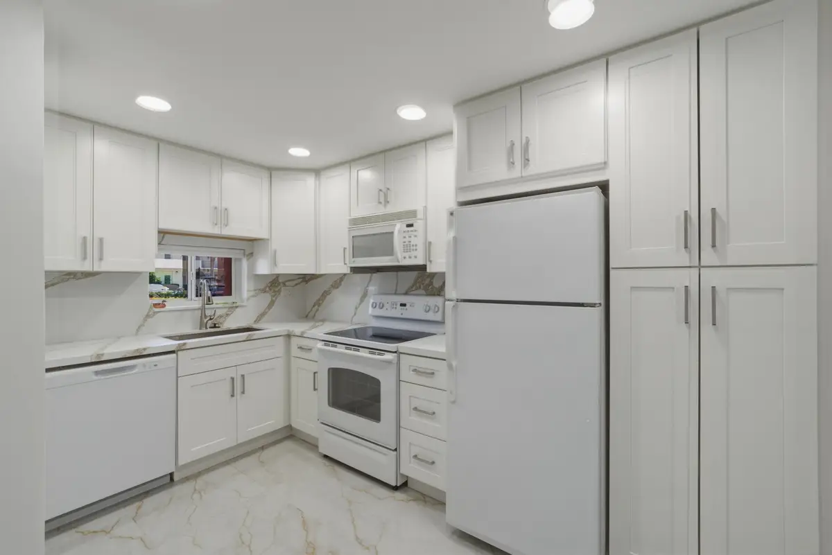 371 S Hollybrook Drive #106, Pembroke Pines, FL 33025 - #1